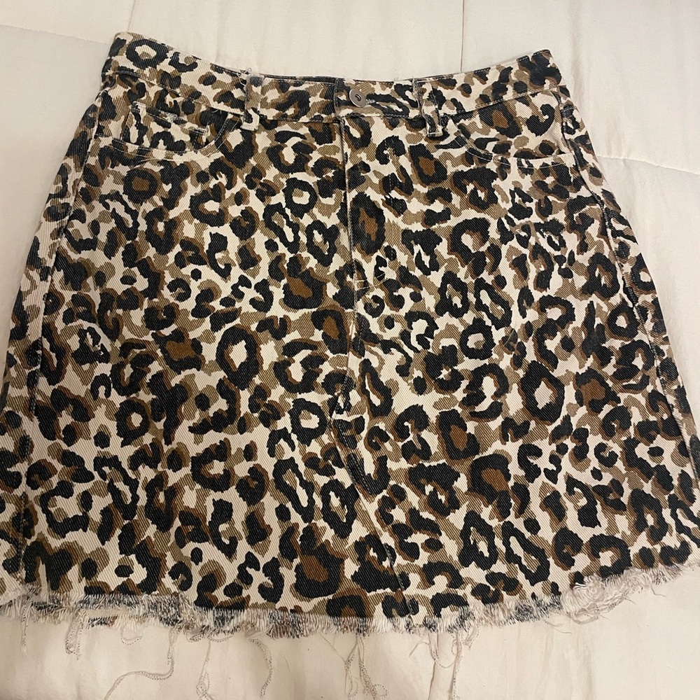 Umgee Raw Hem Denim Leopard Print Skirt, Size Small